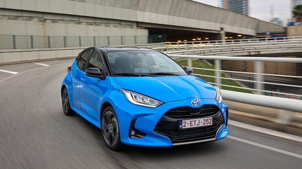 Ελλάδα: Σε πέντε εκδόσεις το ισχυρότερο Toyota Yaris Hybrid 130
